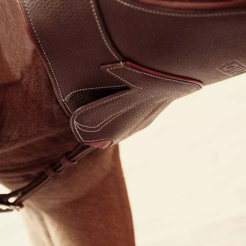 CWD FLEX-Motion Anatomical Stud Girth SA08